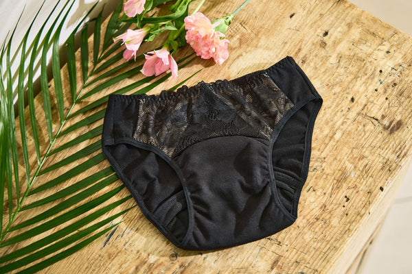 吸水ショーツ 可愛い